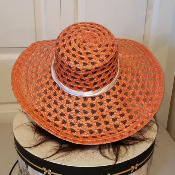 Caprice Peachy Floral Hat - Picture 4 of 7